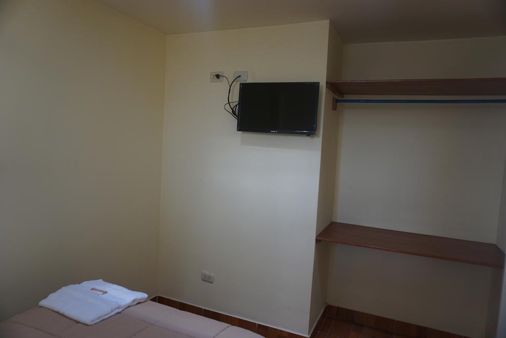 Hotel Residencial Mamamia Tacna Zewnętrze zdjęcie